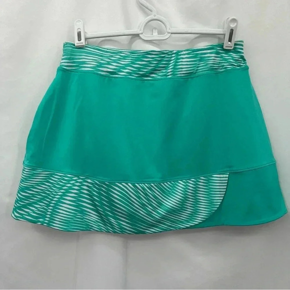 Slazenger Womens Tennis Activewear Skort Medium Green White Athletic Shorts Mini - Picture 3 of 8